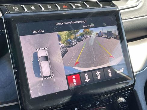 New 2025 Jeep Grand Cherokee L Limited w/ Black Appearance Package image 19