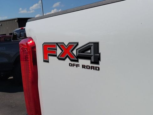 New 2026 Ford F350 XL w/ FX4 Off-Road Package AWD/4WD image 11