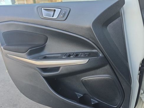 Used 2020 Ford EcoSport SE FWD image 10