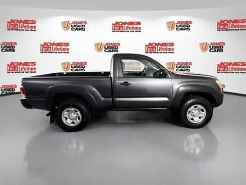 Used 2013 Toyota Tacoma 4x4 Regular Cab image 16