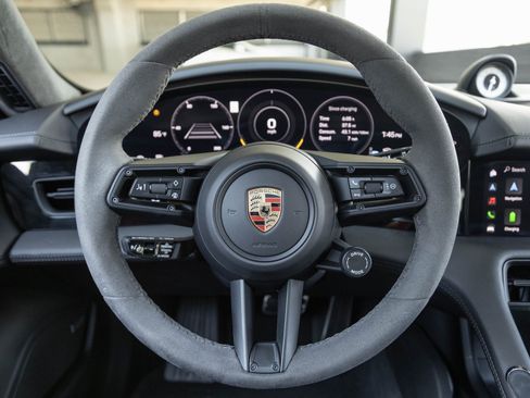 Used 2024 Porsche Taycan GTS image 13