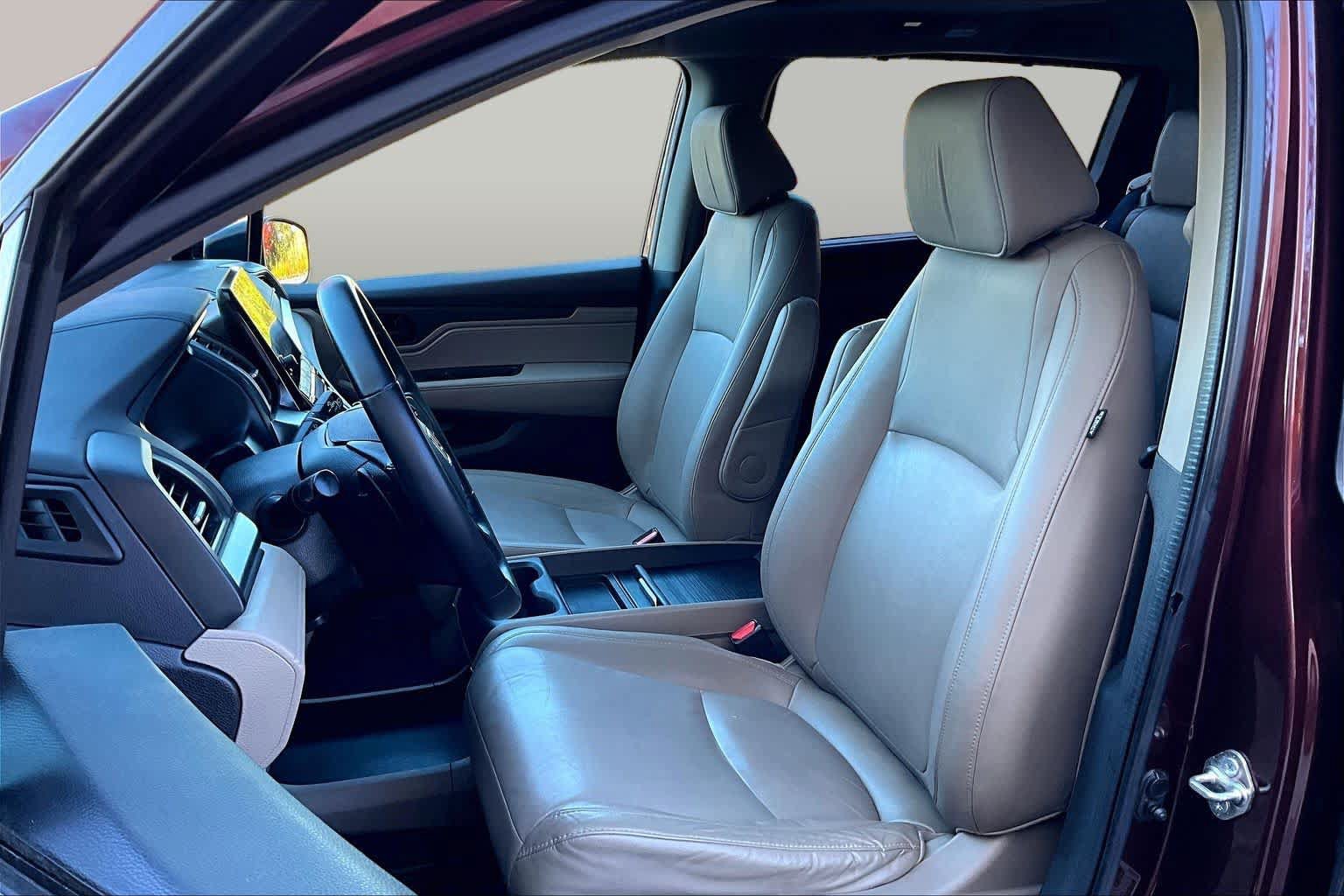 Used 2018 Honda Odyssey EX-L image 9