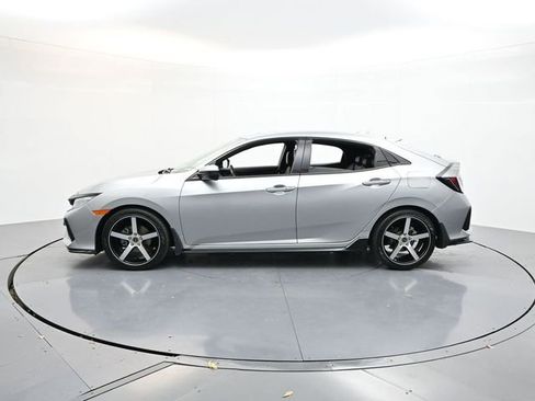 Used 2020 Honda Civic Sport Touring image 4