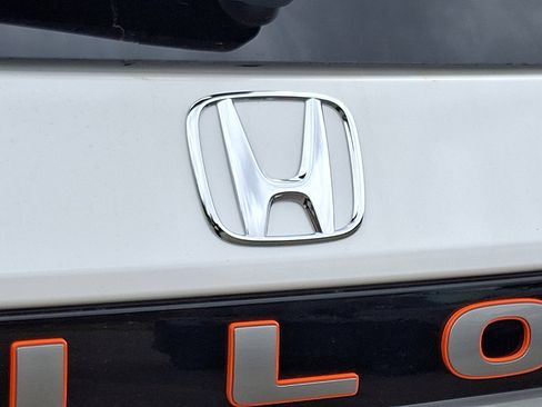 New 2026 Honda Pilot TrailSport image 32