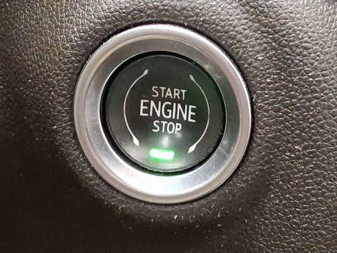 Used 2019 Chevrolet Silverado 1500 RST image 28