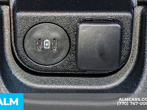 Used 2025 Ford F250 XLT image 55