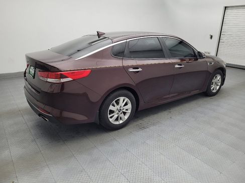 Used 2018 Kia Optima LX FWD image 10