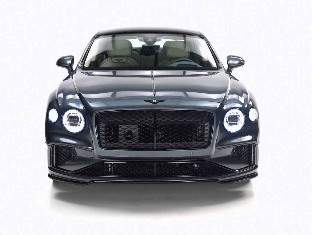 New 2026 Bentley Flying Spur V8 AWD/4WD image 11