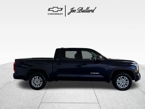 Used 2022 Toyota Tundra SR5 image 7
