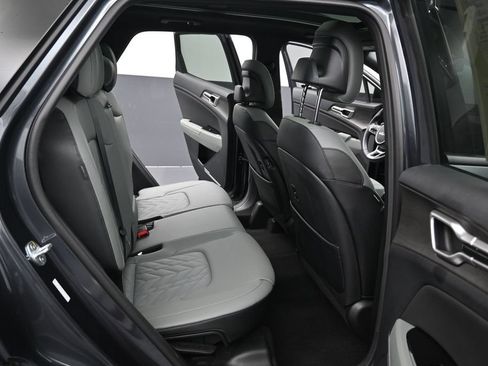 Used 2024 Kia Sportage X-Line w/ X-Line Premium Package AWD/4WD image 31