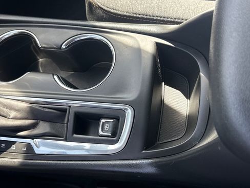 Certified 2023 Chevrolet Equinox LT image 21