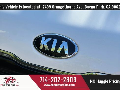 Used 2016 Kia Soul + w/ Audio Package FWD image 50