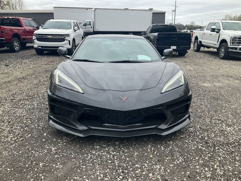 Used 2021 Chevrolet Corvette Stingray Preferred Conv w/ Z51 Performance Package RWD image 2