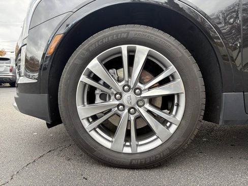 Certified 2024 Cadillac XT5 Premium Luxury w/ LPO, Floor Liner Package image 13