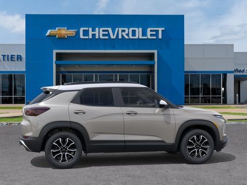 New 2026 Chevrolet TrailBlazer ACTIV w/ Convenience Package FWD image 5