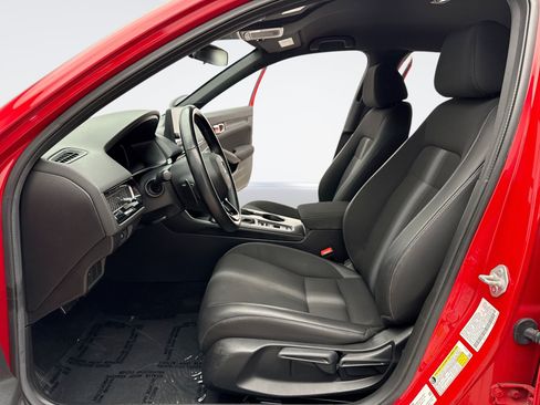 Used 2025 Honda Civic Sport image 11