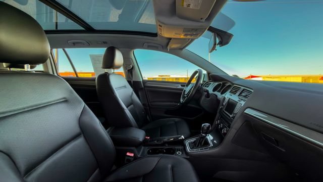 Used 2017 Volkswagen Golf Alltrack SE AWD/4WD image 20