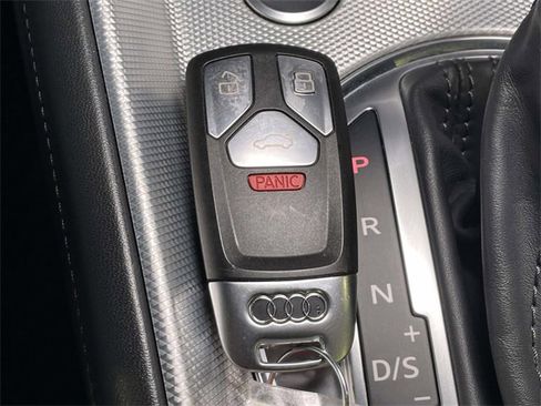 Used 2016 Audi TT 2.0T w/ Technology Package image 30