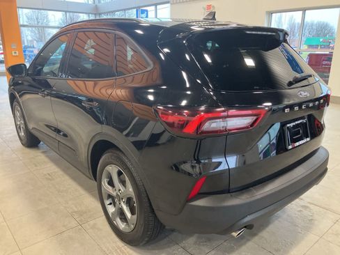 Used 2025 Ford Escape ST-Line FWD image 7