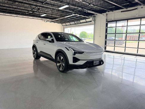 New 2025 Polestar Polestar 3 image 9