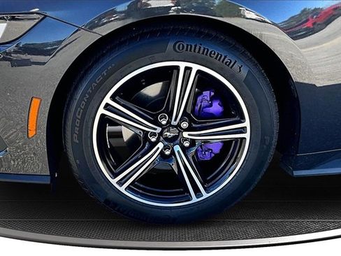 Used 2024 Ford Mustang Premium image 32