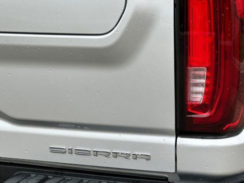 Used 2022 GMC Sierra 3500 Denali w/ Technology Package image 28