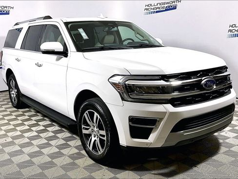 Used 2024 Ford Expedition Max Limited image 3