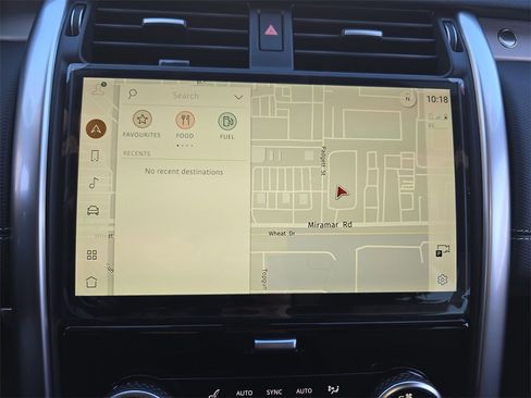 New 2026 Land Rover Discovery Limited Edition image 24