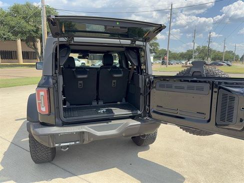 Used 2023 Ford Bronco Badlands AWD/4WD image 6