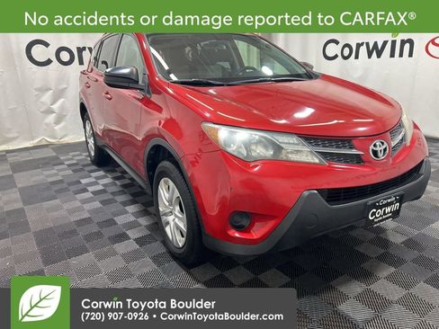 Used 2015 Toyota RAV4 LE image 1