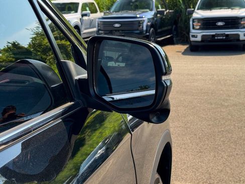 Used 2022 Honda Pilot Black Edition image 35