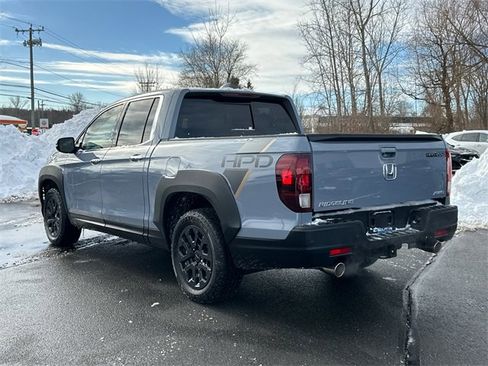 Used 2023 Honda Ridgeline RTL-E image 2