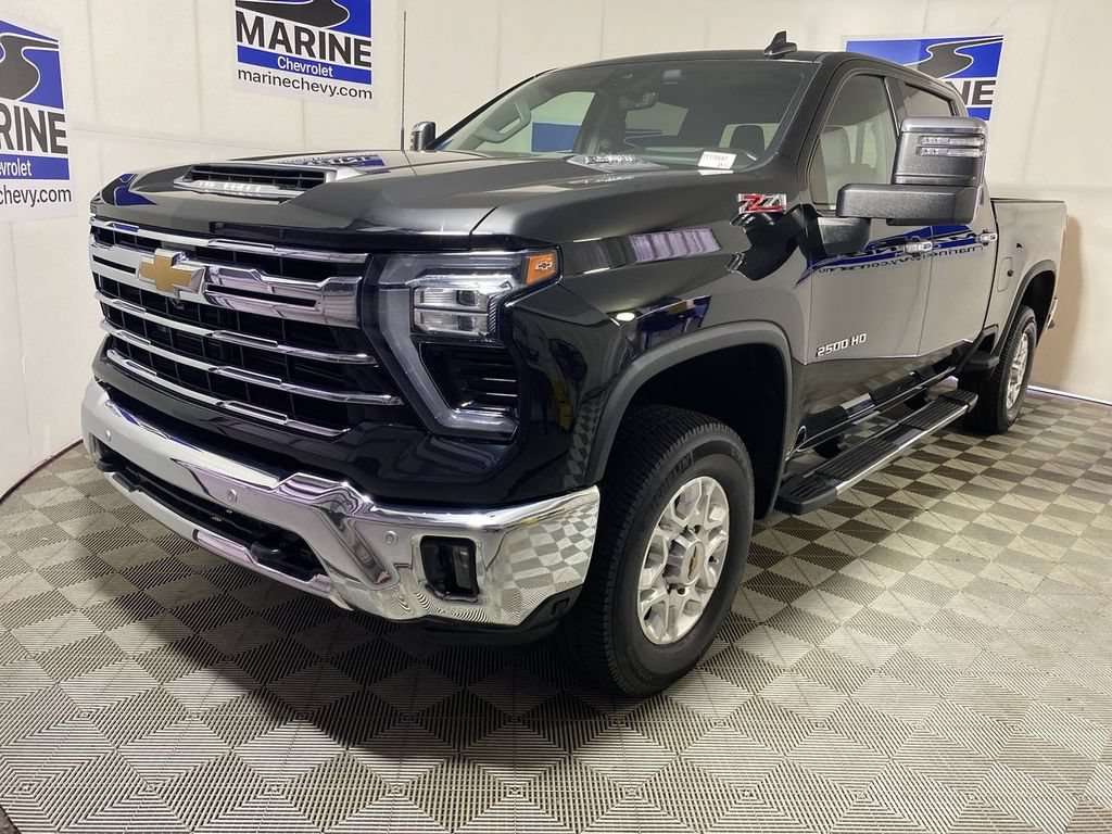 Used 2024 Chevrolet Silverado 2500 LTZ w/ LTZ Convenience Package AWD/4WD image 11