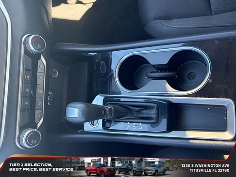 Used 2024 Nissan Altima 2.5 SV image 12