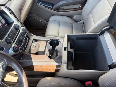 Used 2015 Chevrolet Tahoe LT AWD/4WD image 20