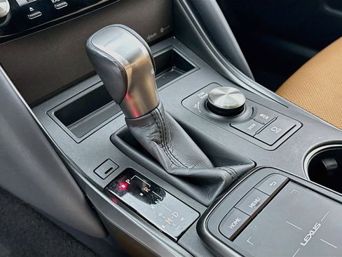 Used 2022 Lexus IS 300 w/ Accessory Package image 16