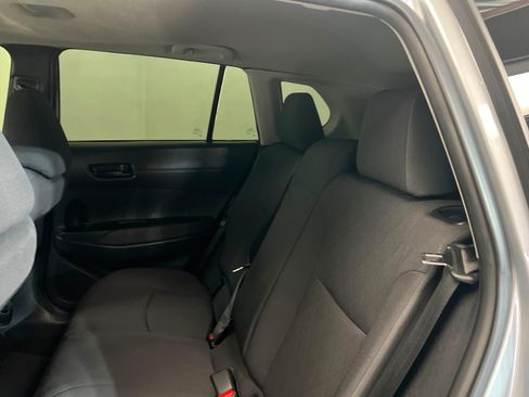 Used 2023 Toyota Corolla Cross LE w/ Moonroof Package FWD image 21