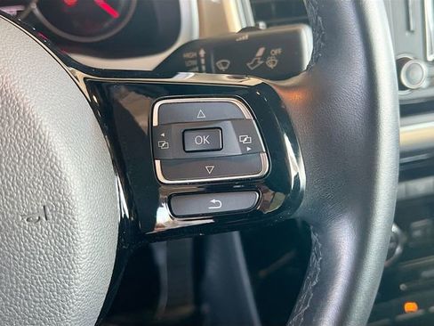 Used 2019 Volkswagen Beetle 2.0T Final Edition SEL image 18