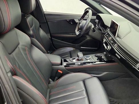 Used 2019 Audi A4 2.0T Premium Plus w/ Premium Plus Package AWD/4WD image 25