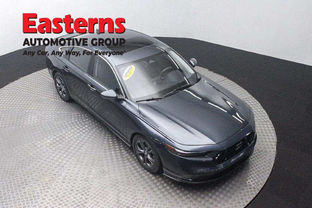 Used 2023 Honda Accord EX image 4