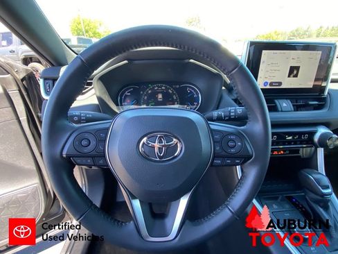 Certified 2023 Toyota RAV4 SE AWD/4WD image 36