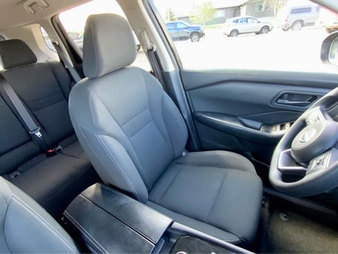 Used 2024 Nissan Rogue S AWD/4WD image 24