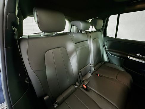 New 2025 Mercedes-Benz GLB 250 4MATIC image 25