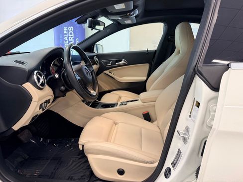 Used 2018 Mercedes-Benz CLA 250 image 17