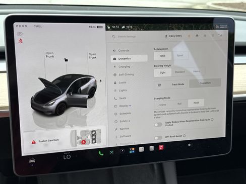 Used 2022 Tesla Model Y Performance AWD/4WD image 11