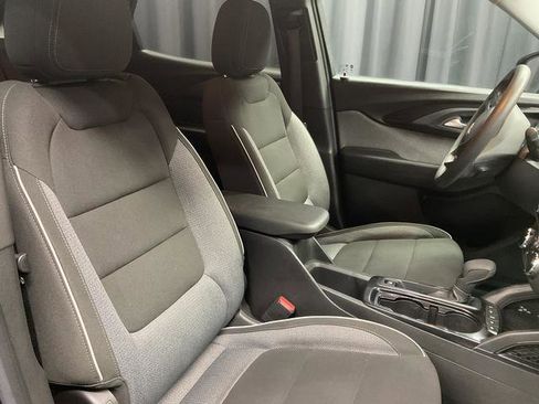 Used 2023 Chevrolet TrailBlazer LT w/ Convenience Package image 15