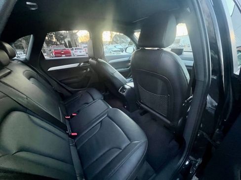 Used 2018 Audi Q3 2.0T Premium image 16