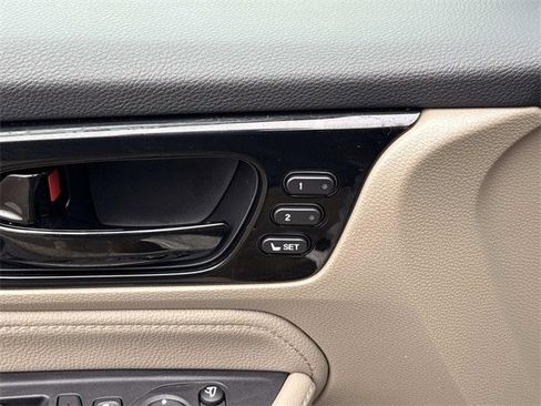 Used 2023 Honda Odyssey Elite image 24