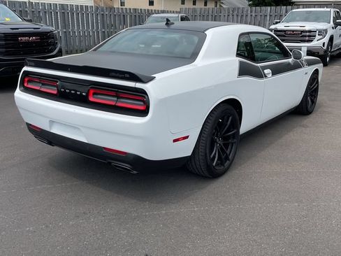 Used 2021 Dodge Challenger R/T Scat Pack w/ T/A Package RWD image 3