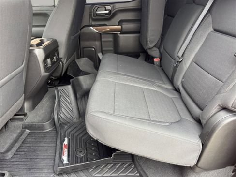 Used 2021 Chevrolet Silverado 1500 RST image 19